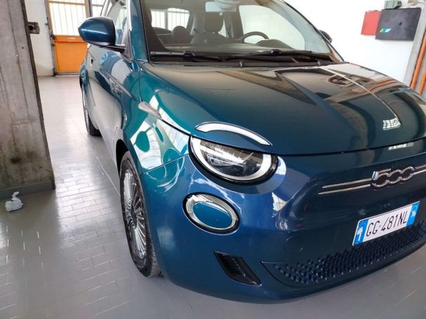 Fiat 500 e 70 kW image number 10