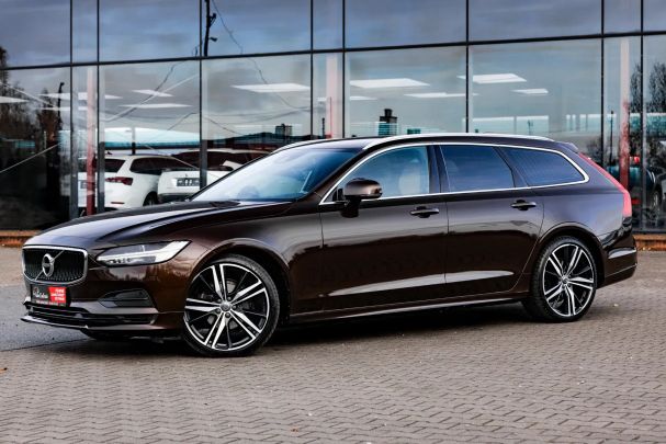 Volvo V90 D3 Geartronic Momentum 110 kW image number 2