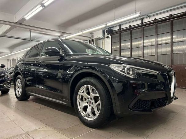 Alfa Romeo Stelvio 2.2 Diesel AT8 Business 118 kW image number 6