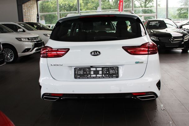 Kia Ceed Sportswagon Plug-in Hybrid Vision 104 kW image number 4