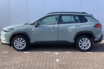 Car image 5