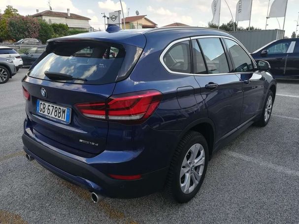 BMW X1 sDrive18d Advantage 110 kW image number 3