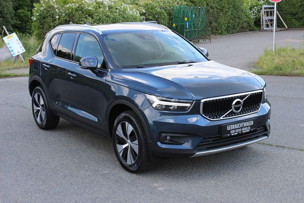 Volvo XC40 T2 Momentum 95 kW image number 4