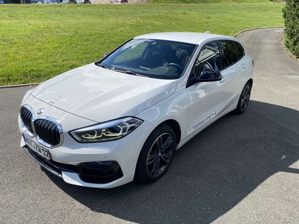 BMW 118i Sport Line 100 kW image number 1