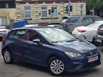 Car image 35