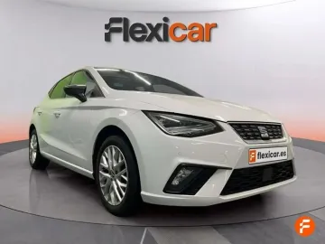 Car image 40
