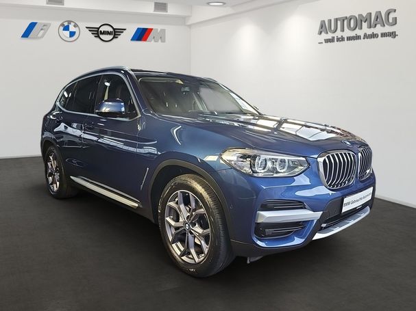 BMW X3 xDrive20i 135 kW image number 2