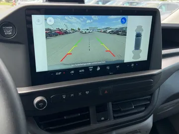 Car image 29
