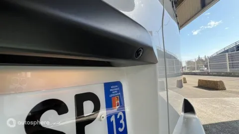 Car image 20