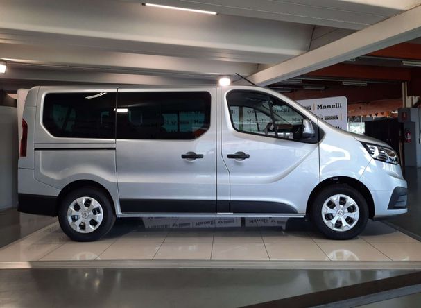 Renault Trafic Blue dCi 150 110 kW image number 4