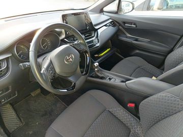 Car image 7