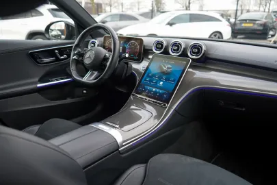 Car image 46