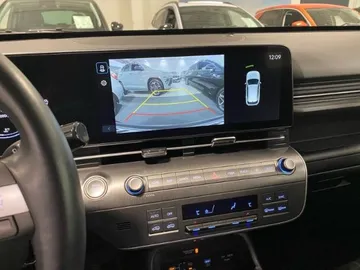 Car image 22