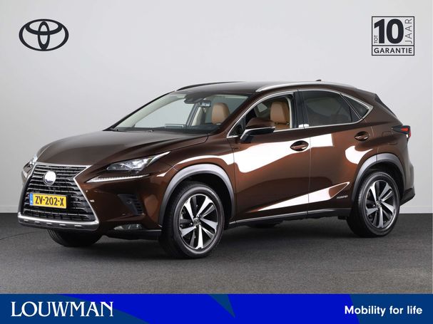 Lexus NX 300 h AWD 145 kW image number 1