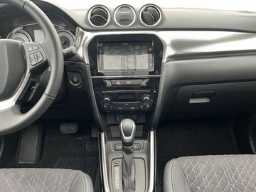 Car image 11