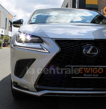 Lexus NX 300 h 145 kW image number 16