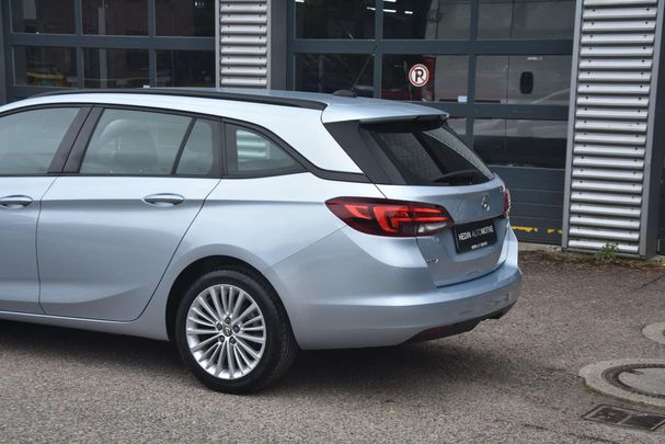 Opel Astra Sports Tourer 1.0 Turbo Innovation 77 kW image number 13