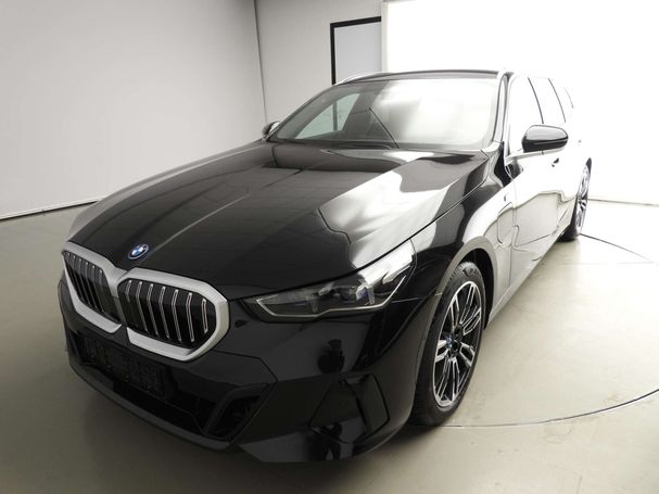 BMW 530 e 220 kW image number 37