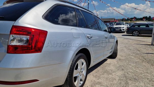 Skoda Octavia Combi 2.0 TSI 4x4 DSG Ambition 140 kW image number 12