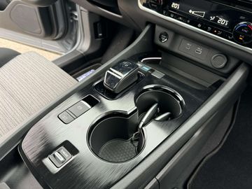 Car image 23