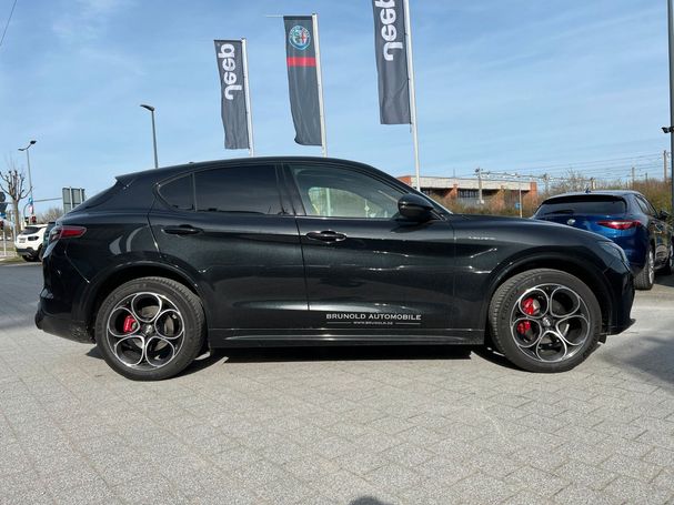 Alfa Romeo Stelvio 2.0 Turbo 16V 206 kW image number 2