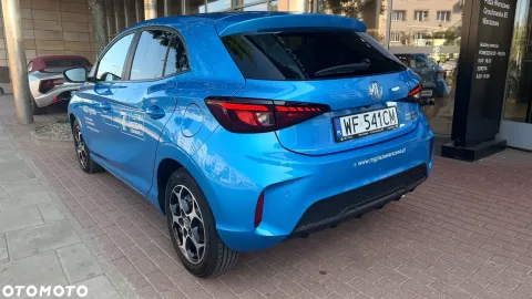 Car image 36