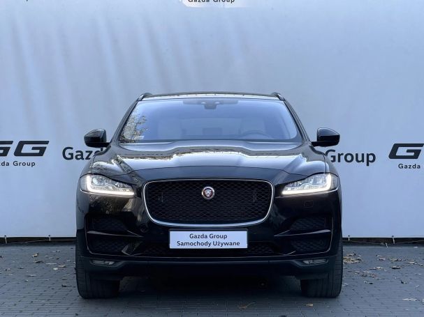 Jaguar F-Pace AWD Portfolio 177 kW image number 2