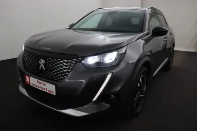Car image 27
