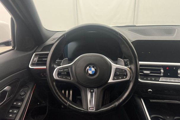 BMW 330e Touring M Sport xDrive 216 kW image number 15