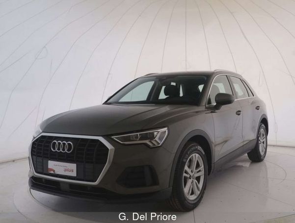 Audi Q3 35 TDI S tronic Business 110 kW image number 1