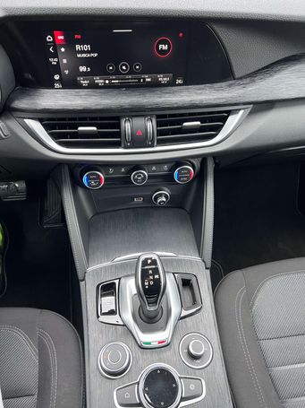 Alfa Romeo Stelvio 2.2 Q4 140 kW image number 14