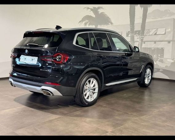 BMW X3 xDrive20d xLine 140 kW image number 7