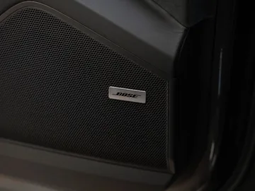 Car image 36