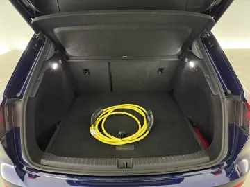 Car image 41