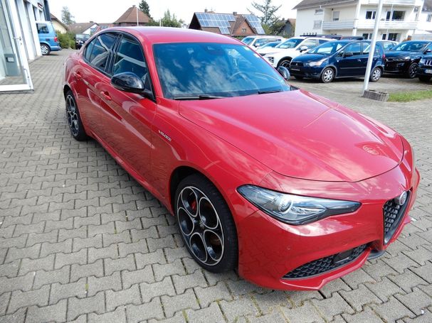 Alfa Romeo Giulia Q4 206 kW image number 3