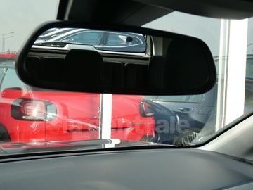 Car image 35