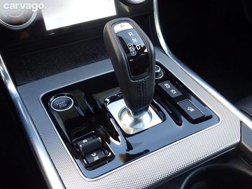 Car image 37