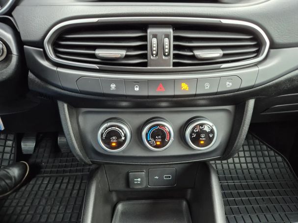 Fiat Tipo 1.0 74 kW image number 32