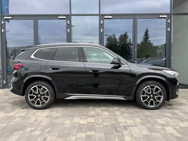 BMW X1 sDrive18d xLine 110 kW image number 4