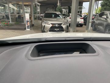 Car image 29