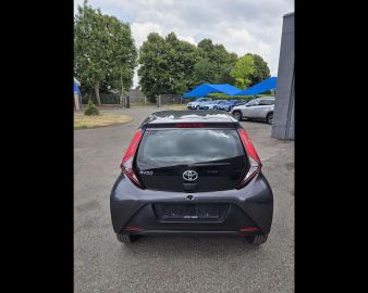 Car image 5