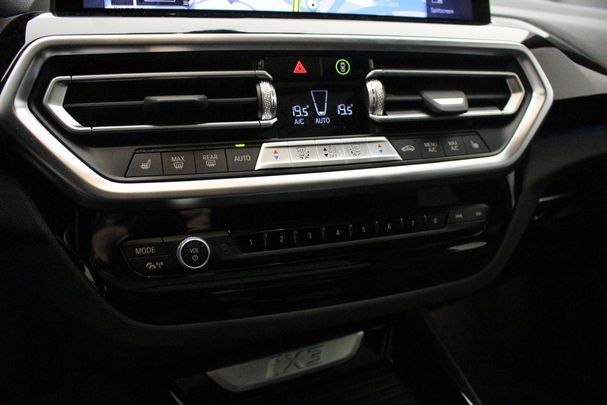 BMW iX3 80 kWh 210 kW image number 19