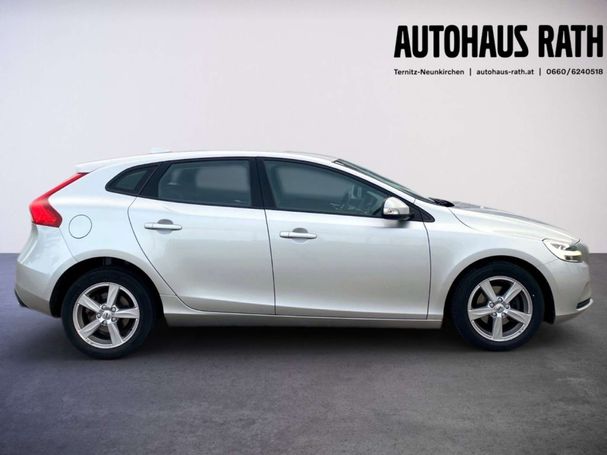 Volvo V40 D2 88 kW image number 3