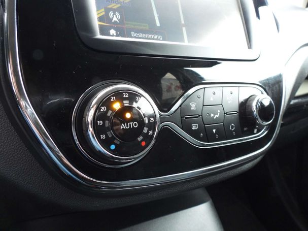 Renault Captur TCe 66 kW image number 6