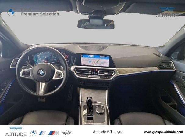 BMW 330 Touring xDrive 213 kW image number 16