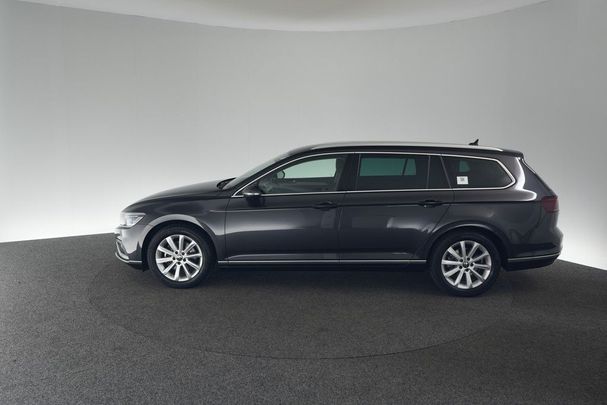 Volkswagen Passat Variant 2.0 TDI Elegance DSG 110 kW image number 5