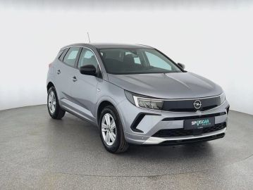 Car image 2