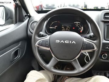 Car image 30