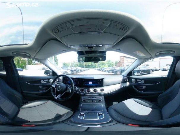 Mercedes-Benz E 220 d 4Matic 143 kW image number 9