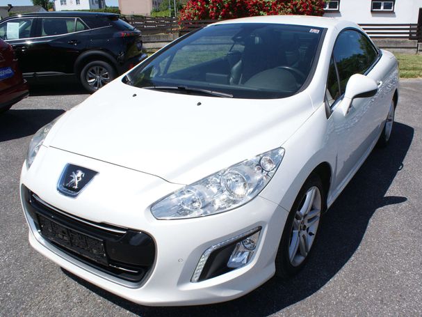 Peugeot 308 CC HDi FAP 160 Allure 120 kW image number 2